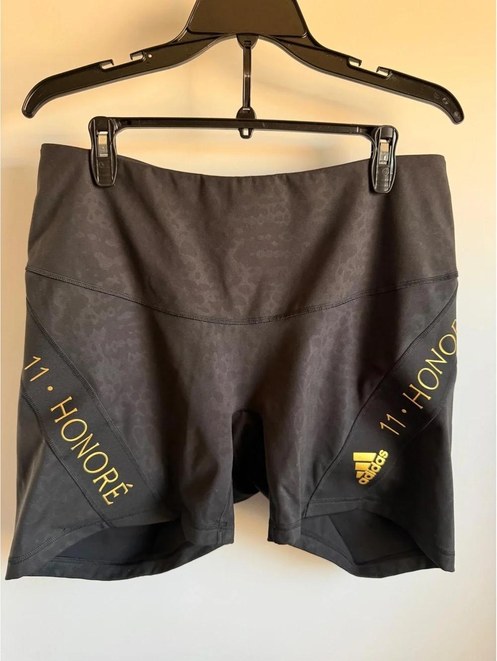 Adidas 11 Honoré Women’s High-Rise Biker Shorts Black Gold Size 2X